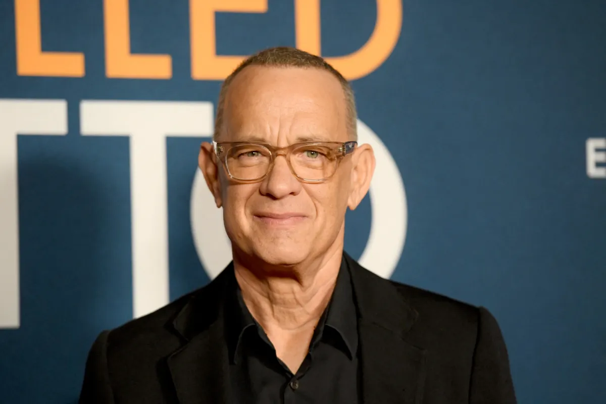 LOS ANGELES, CALIFORNIA - DECEMBER 05: Tom Hanks attends the Photo Call for Columbia Pictures "A Man Called Otto" at Academy Museum of Motion Pictures on December 05, 2022 in Los Angeles, California. Michael Tullberg/Getty Images/AFP Michael Tullberg / GETTY IMAGES NORTH AMERICA / Getty Images via AFP