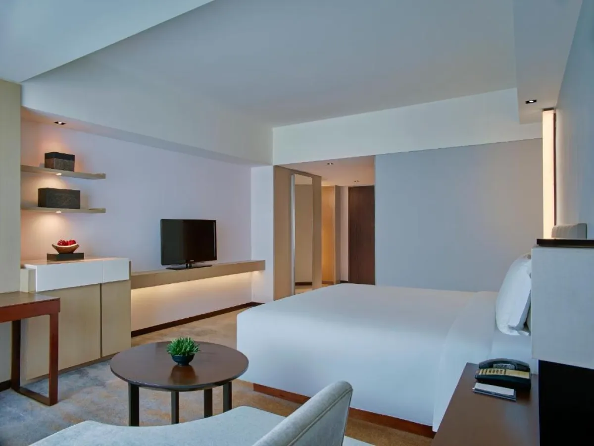 فندق نيو وورلد ماكاتي