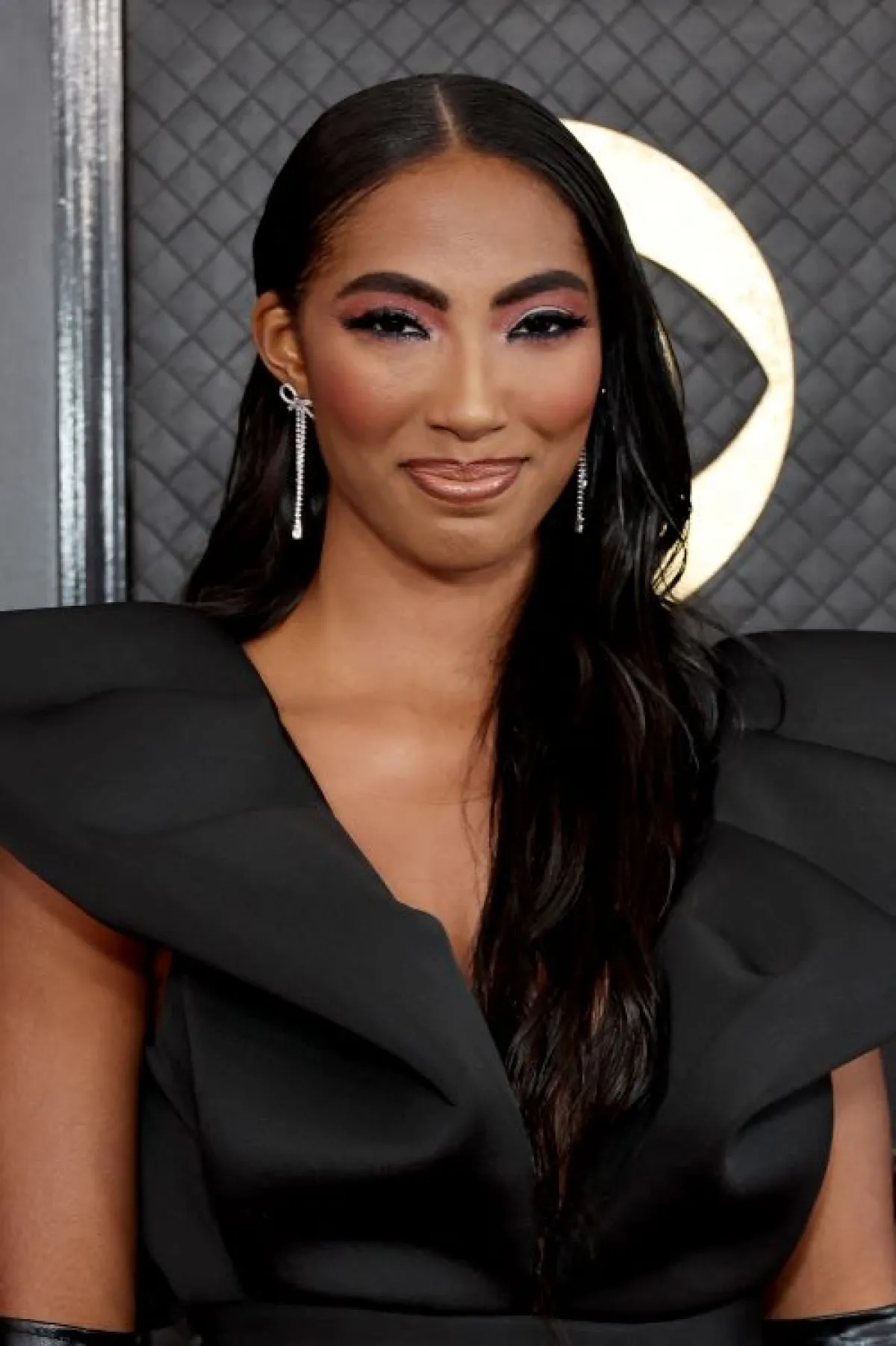 تايلور هايل Taylor Hale