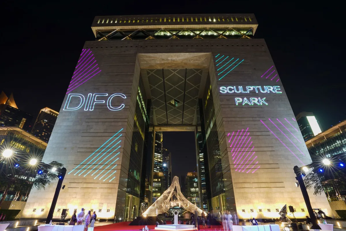 أعمال فنية مُلهمة في النسخة الثانية من المعرض الفني "مسار المنحوتات “ في DIFC