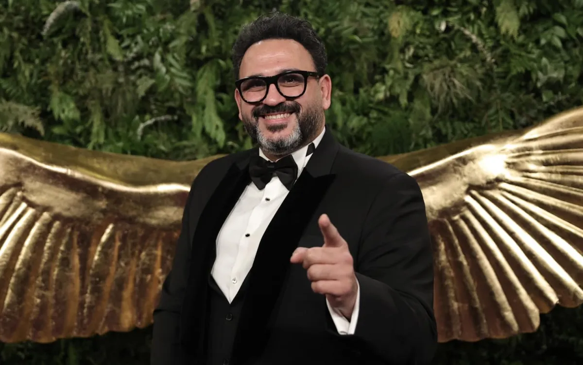 أكرم حسني - صورة من صفحته على فيسبوك