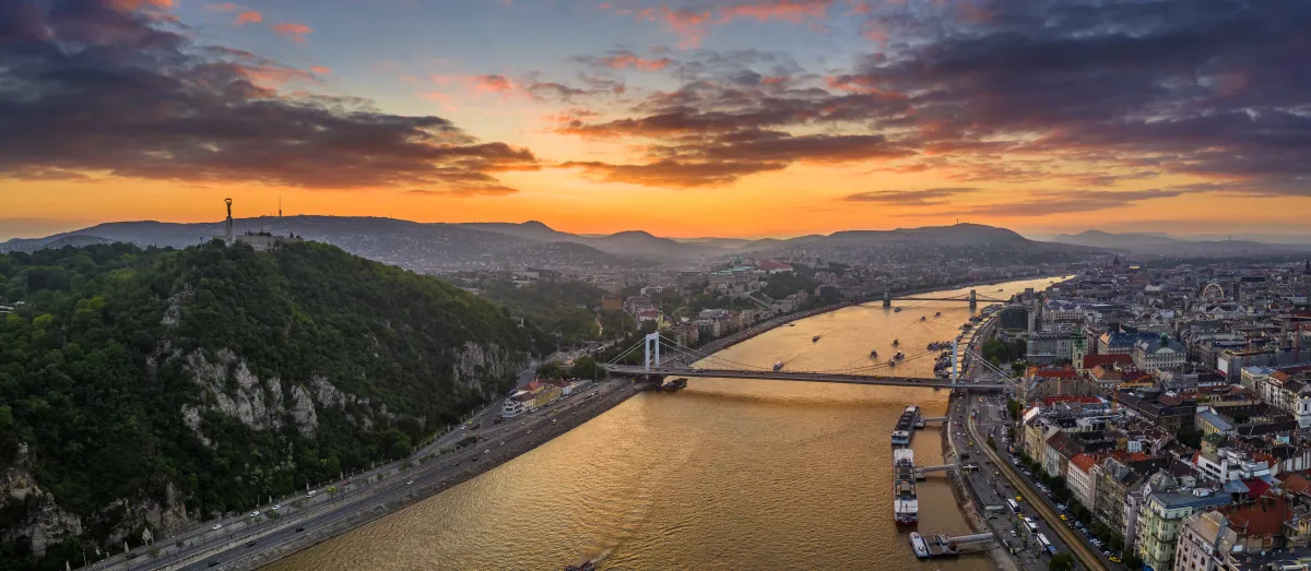 الاستمتاع بالطبيعة الجذابة في المجر