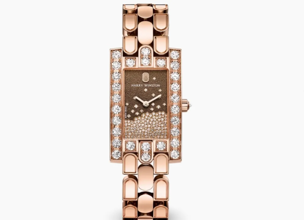 ساعة Avenue C Mini Art Deco من هاري وينستون Harry Winston