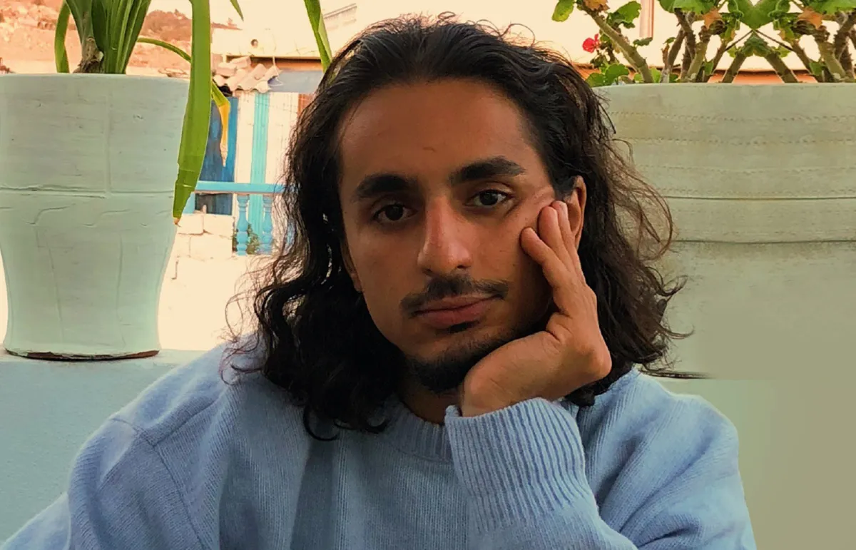 المصمم أنور بوغروغ: تصاميمي مزيج من الثقافتين المغربية والاسكندنافية