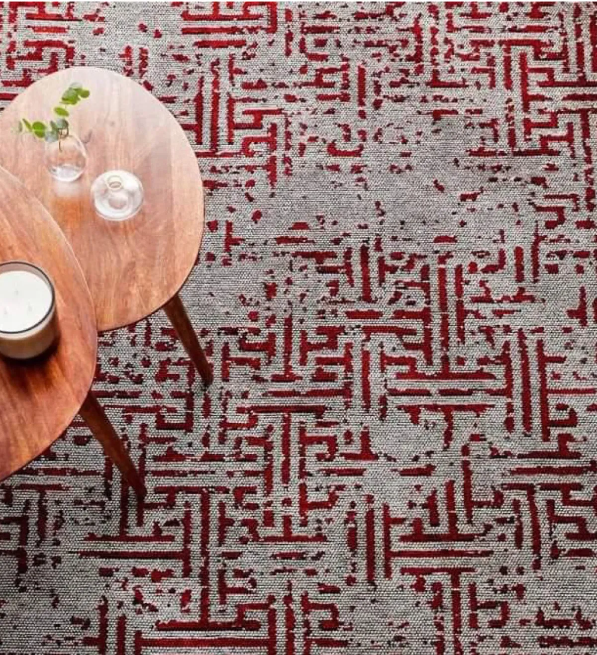 سجادة (الصورة من مفروشات إيبارزا)