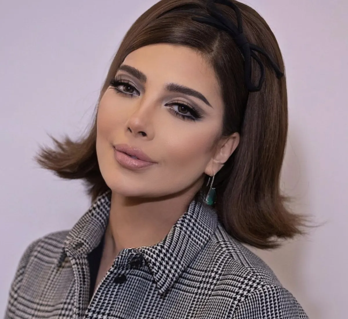 اصالة بمكياج رمادي - الصورة من حسابها على الانستغرام