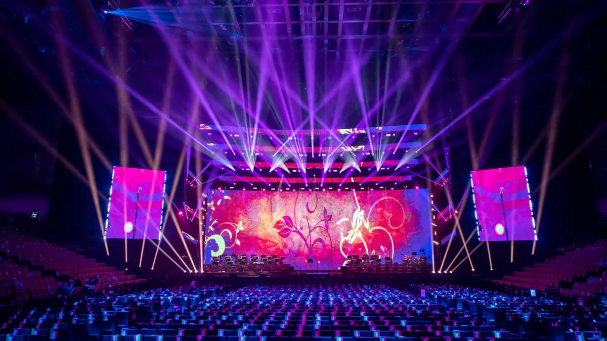 "ارينا الكويت"