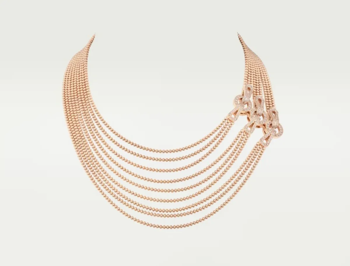 قلادة Agrafe من كارتييه Cartier