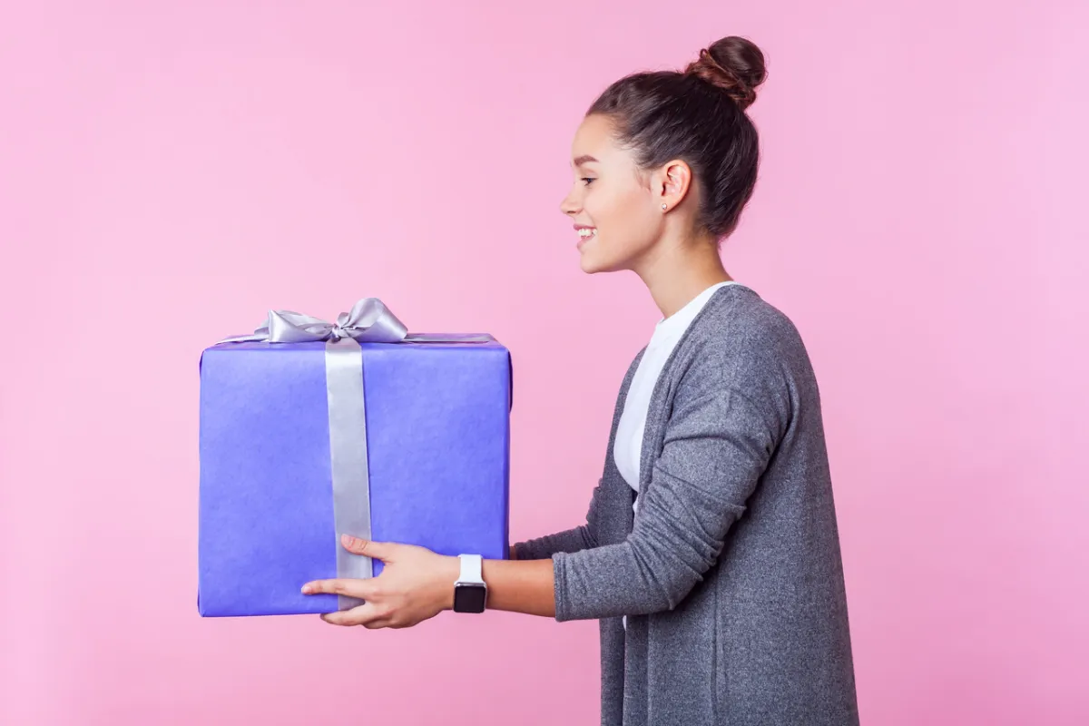 صورة لفاعلة خير