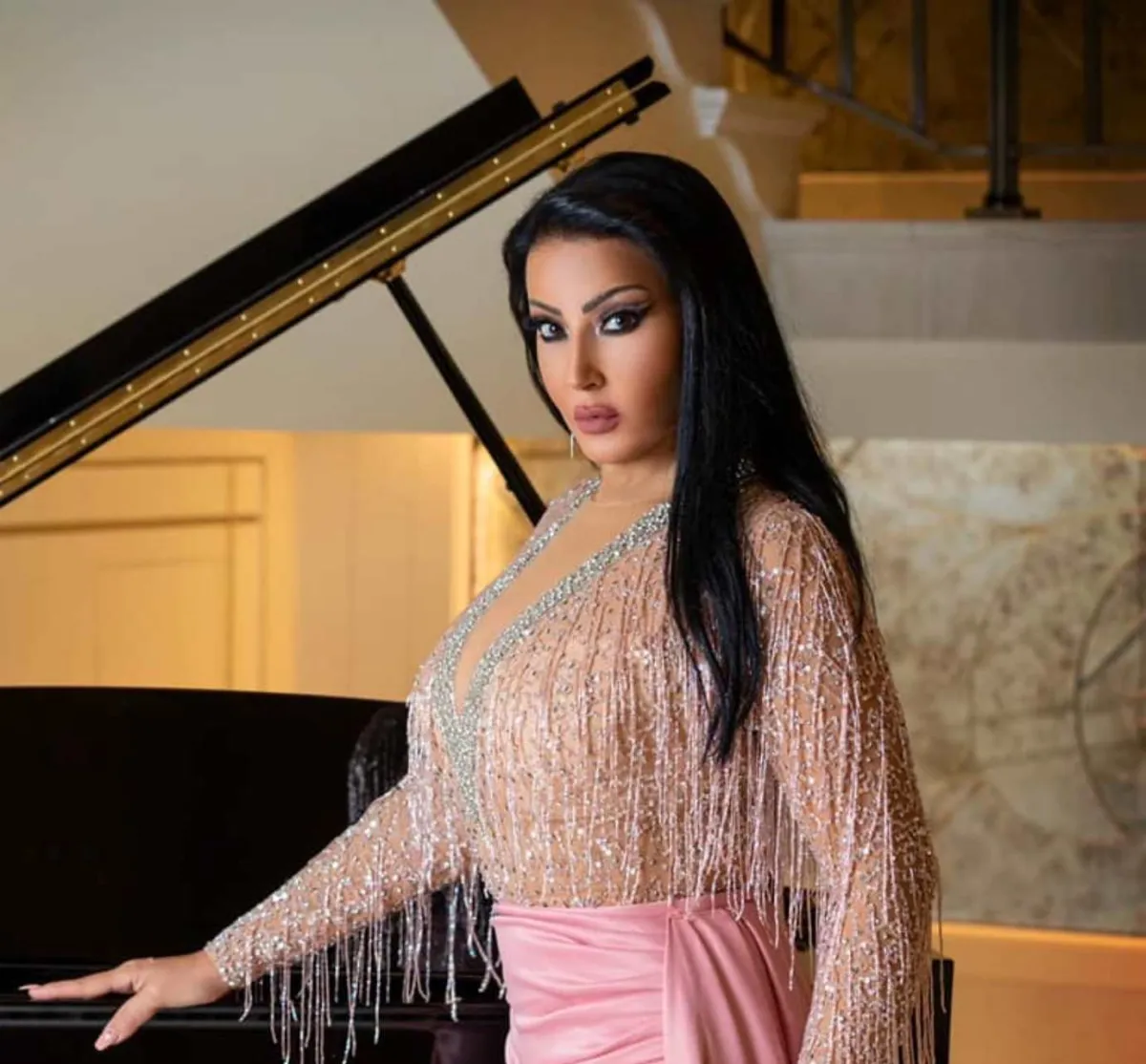 سمية الخشاب - الصورة من صفحتها الرسمية على الفيس بوك