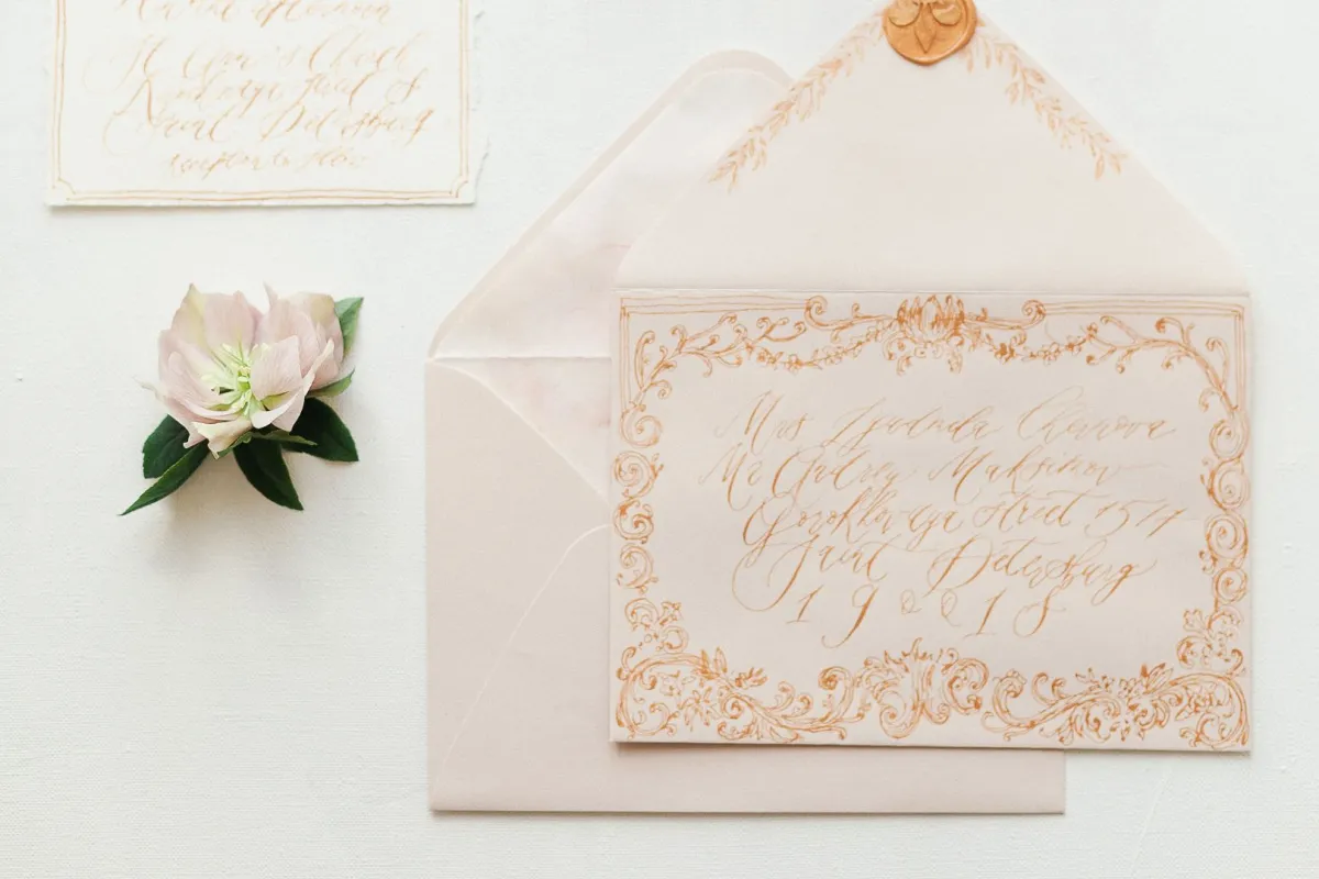 أجمل رسائل تهنئة يوم الحب