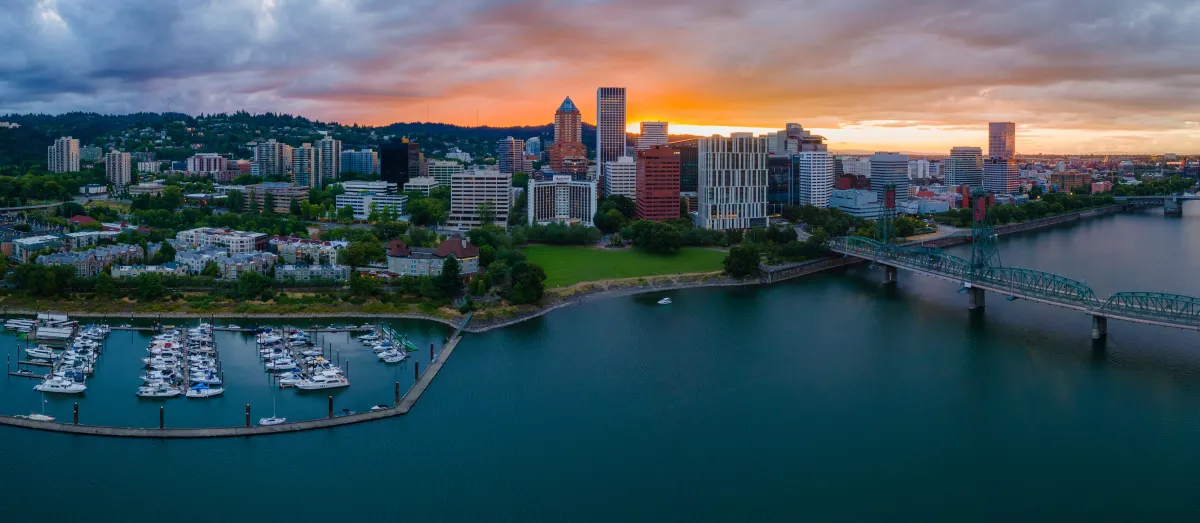 الاستمتاع بالمعالم السياحية المختلفة في الوجهة السياحية