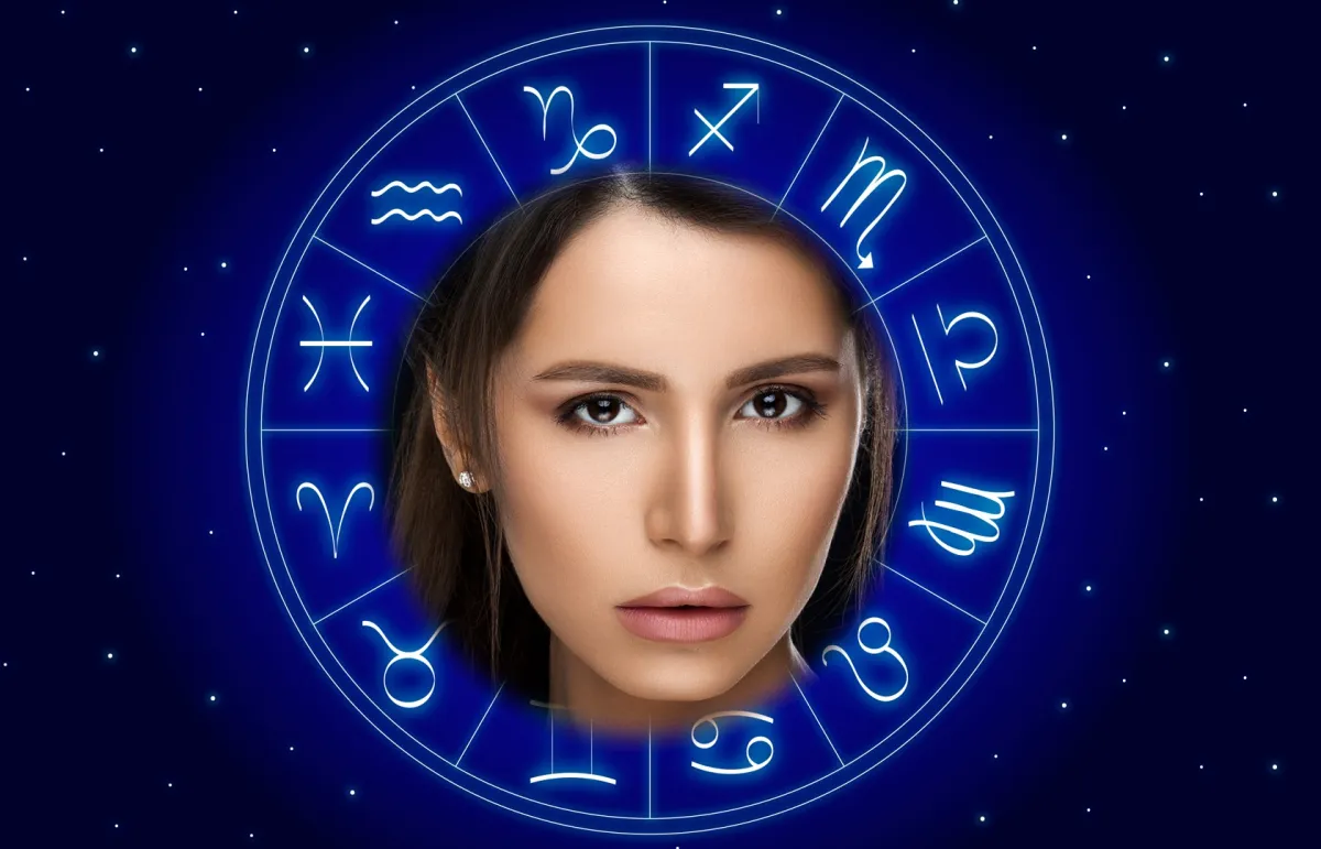 المرأة برج الدلو