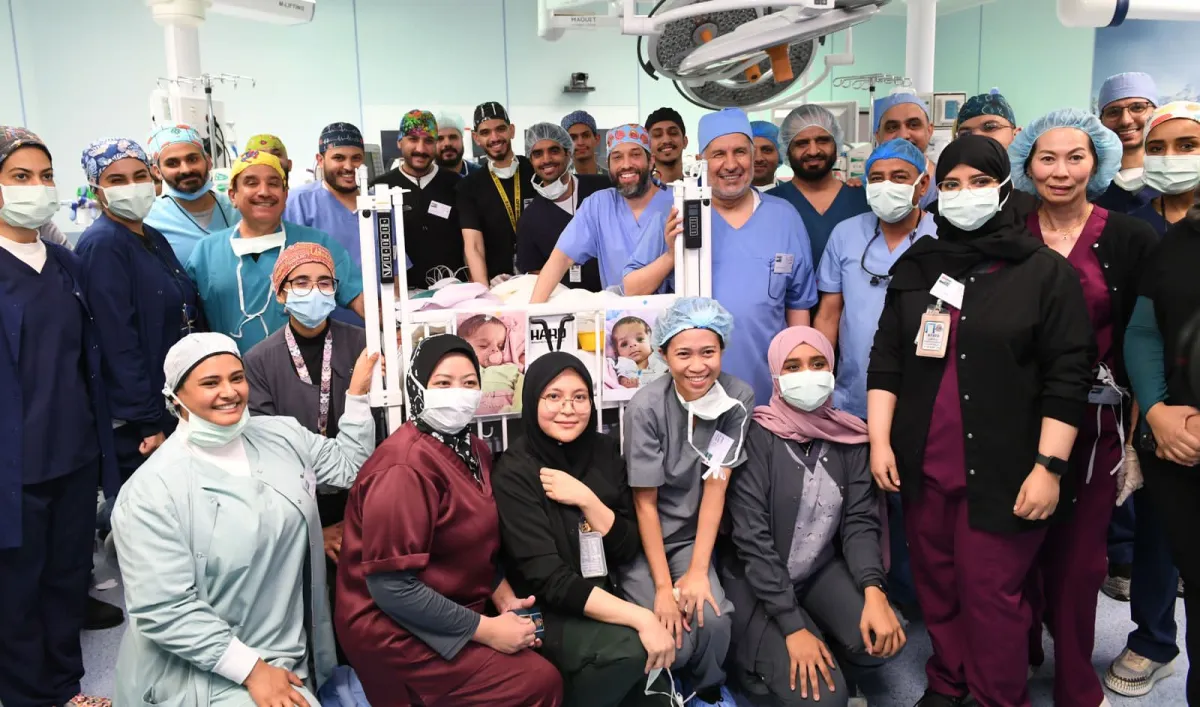 نجاح عملية فصل التوأم السيامي اليمني سلمان وعبدالله