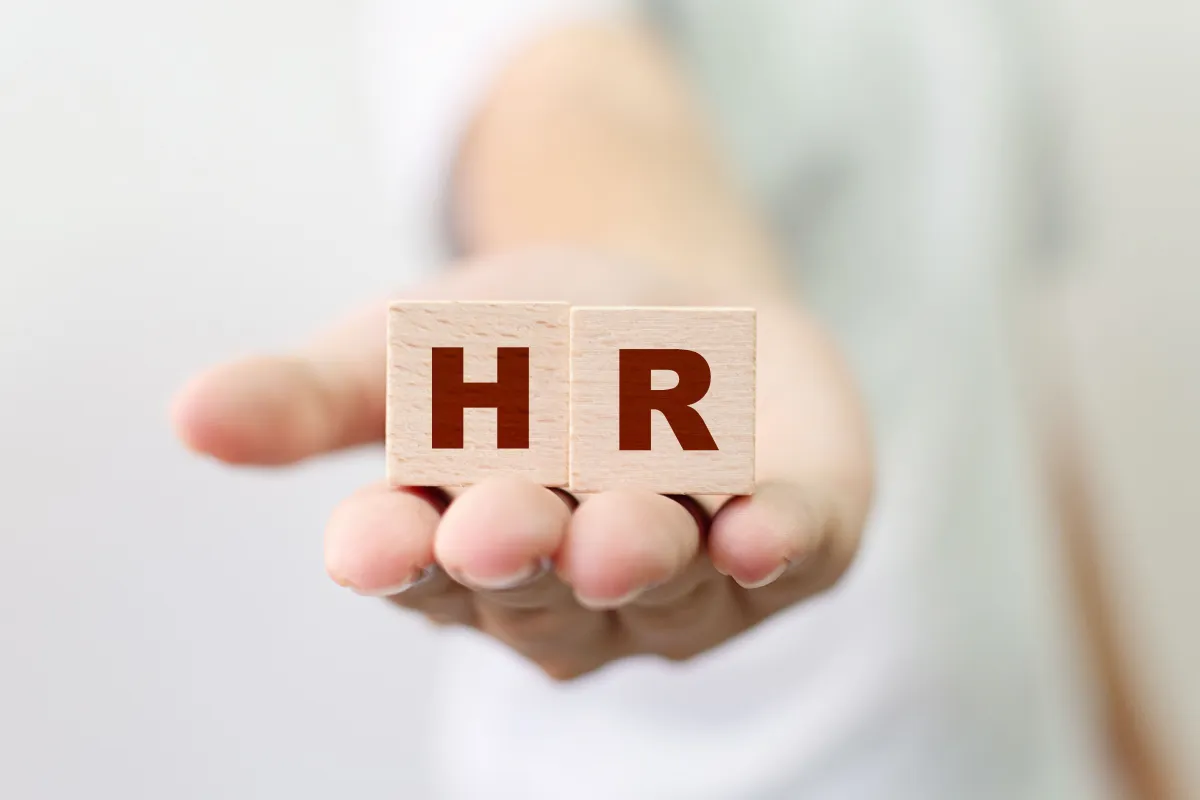 اللجوء إلى الموارد البشرية، مع تفاقم المشكلات