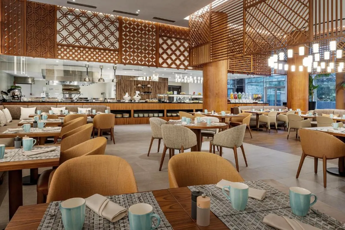 لقطة لأحد المطاعم في فندق ماريوت الرباط