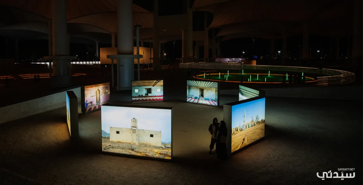 من معروضات البينالي