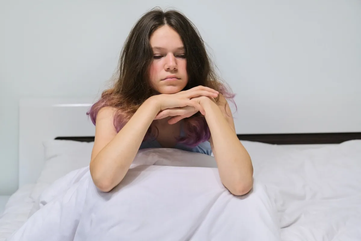 صورة لفتاة مراهقة