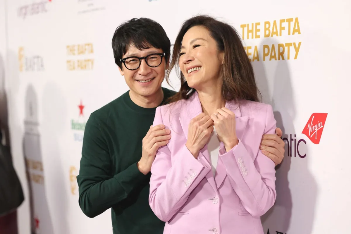 Ke Huy Quan and Michelle Yeoh at Four Seasons Hotel Los Angeles at Beverly Hills on January 14, 2023 in Los Angeles, California. Monica Schipper/Getty Images/AFP