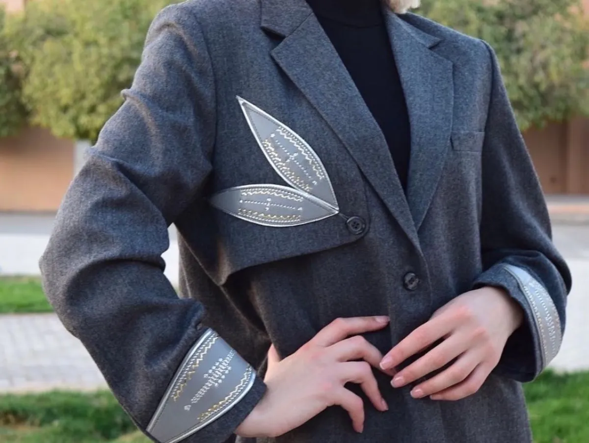 عباية البليزر من تصميم مشاعل الدريعي