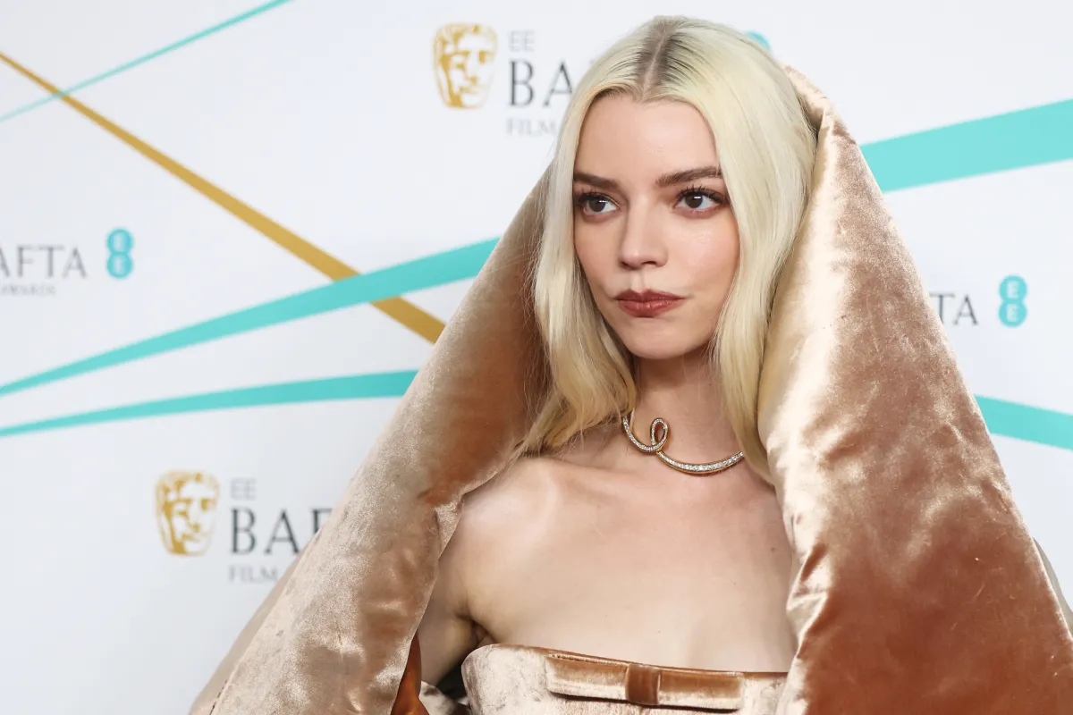 British and US actress Anya Taylor-Joy poses on the red carpet upon arrival at the BAFTA British Academy Film Awards at the Royal Festival Hall, Southbank Centre, in London, on February 19, 2023. ISABEL INFANTES / AFP