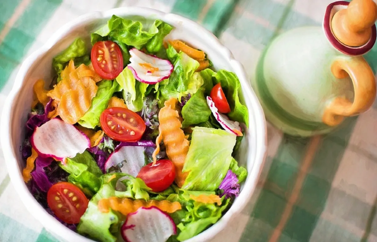 طبق سلطة غني بالألوان - المصدر: pexels