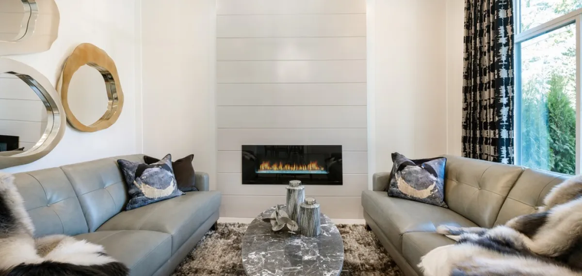 لا يلتزم المصمم عند اختيار المرايا الجدارية في 2023  بمقاس محدّد أو موديل معين