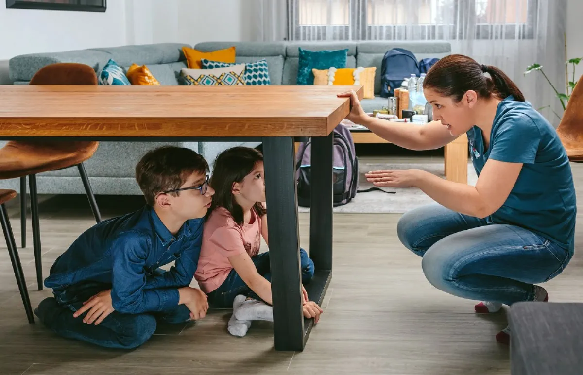 ما هي الآثار النفسية التي تتركها الهزة وطرق العلاج؟