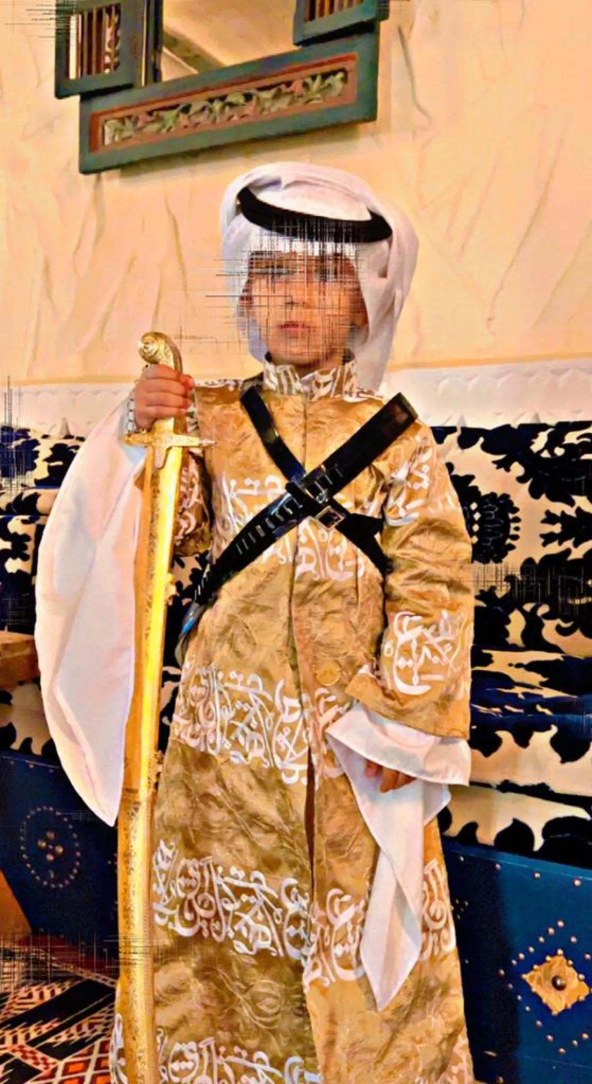 تصميم منى العتيبي ليوم التاسيس