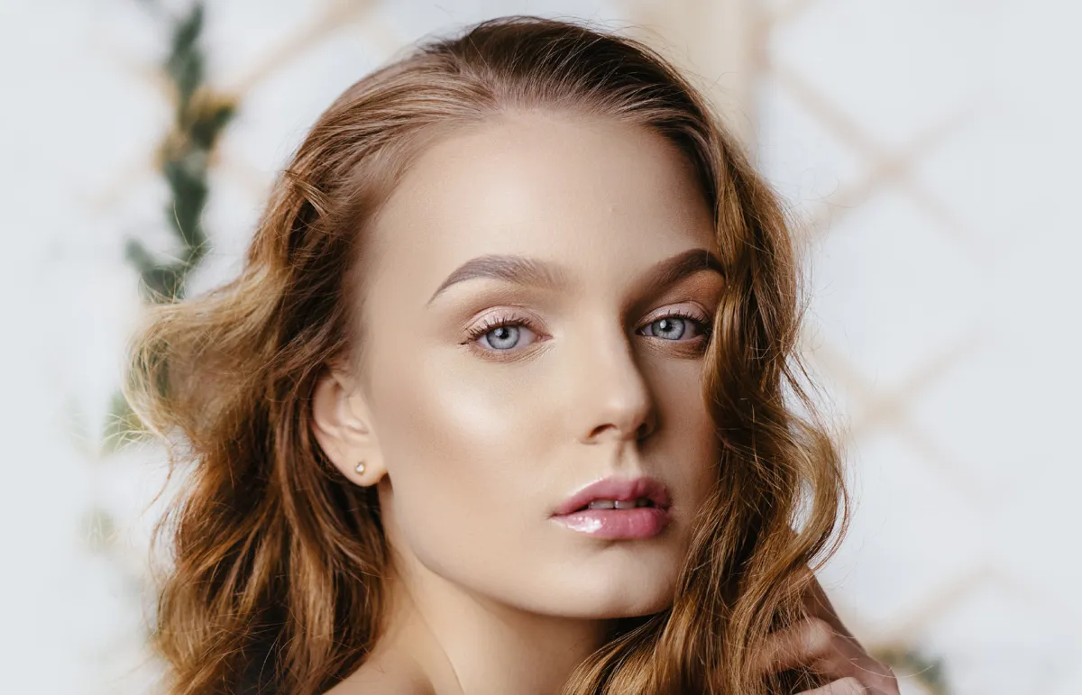 الميلاتونين لبشرة شابة ومشرقة Melatonin - الصورة من Shutterstock