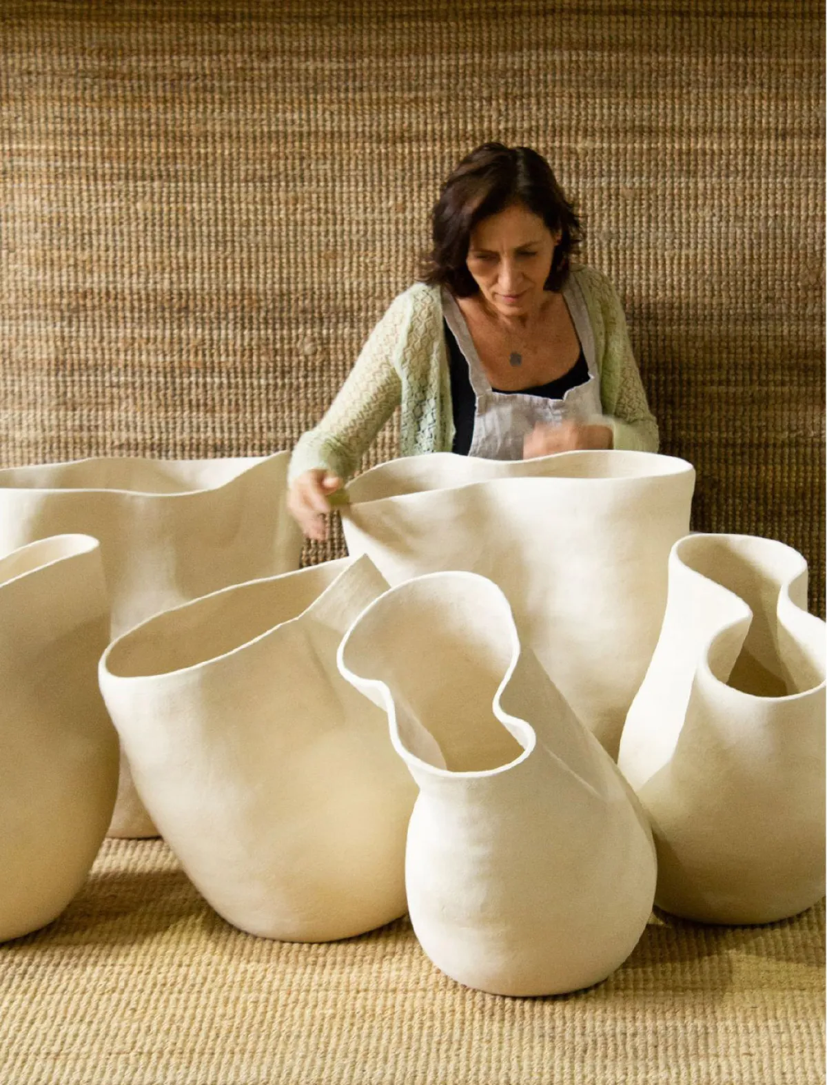 فنانة السيراميك ميترا موسر 