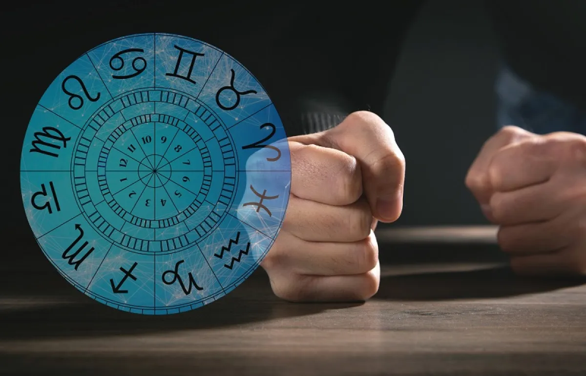 صفات الأبراج