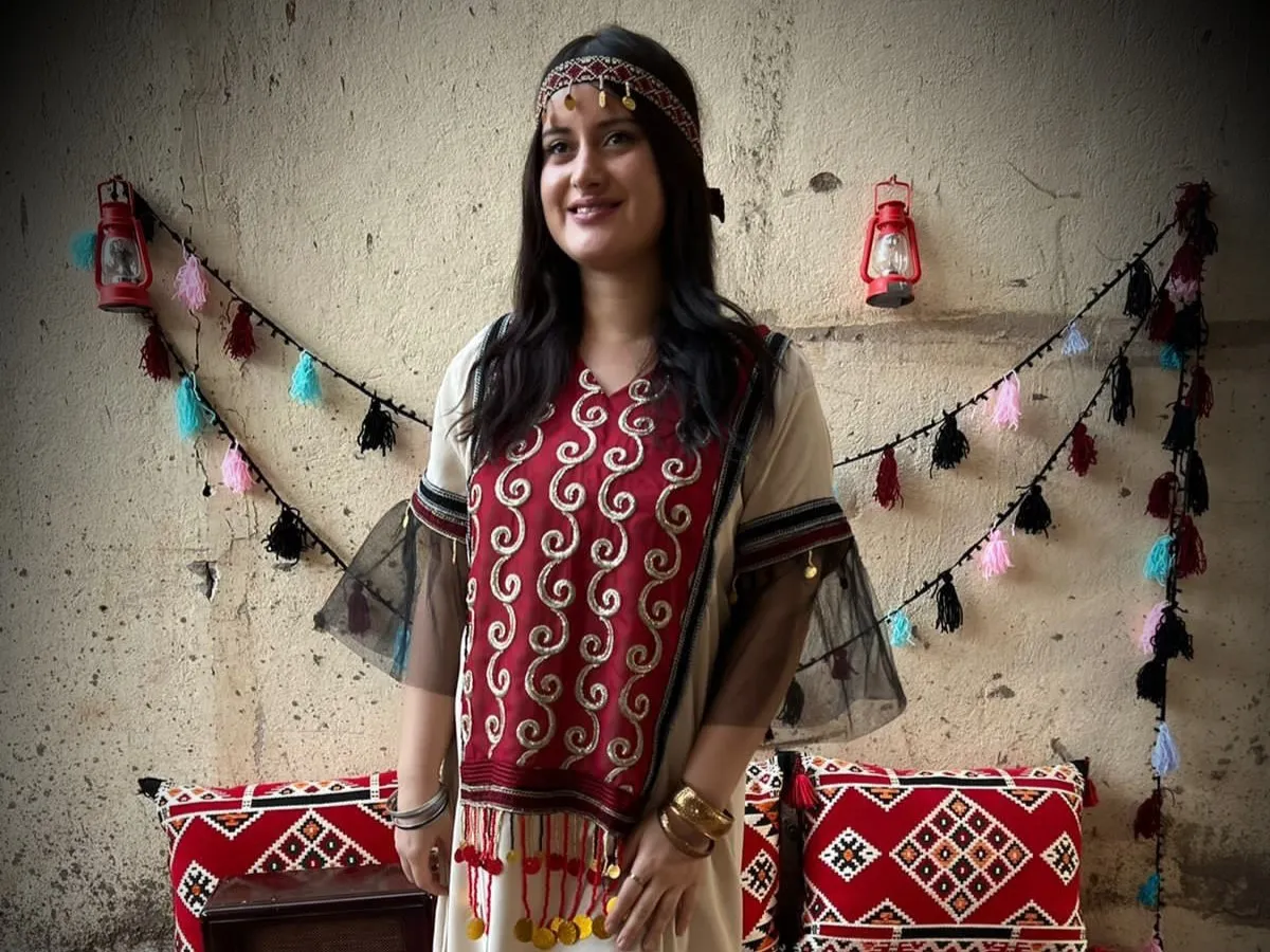 من تصميمات يوم التأسيس للمصممة غادة كردي 