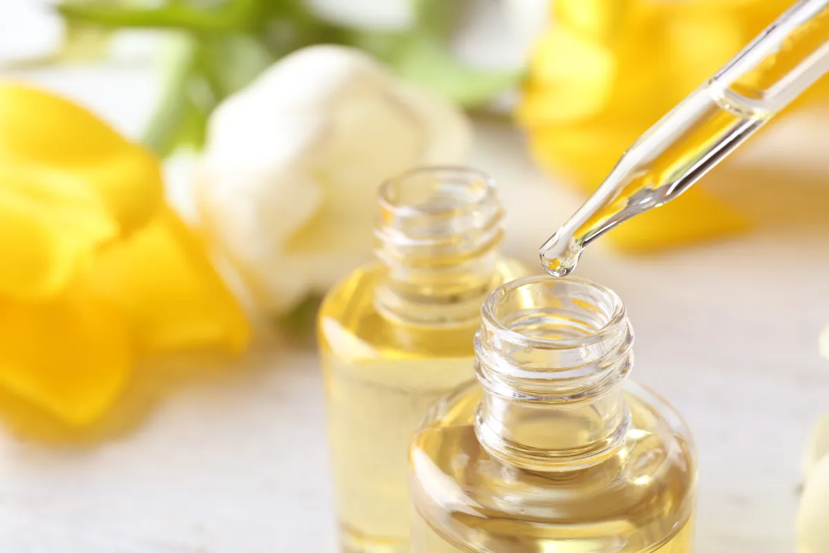 الزيت العطري