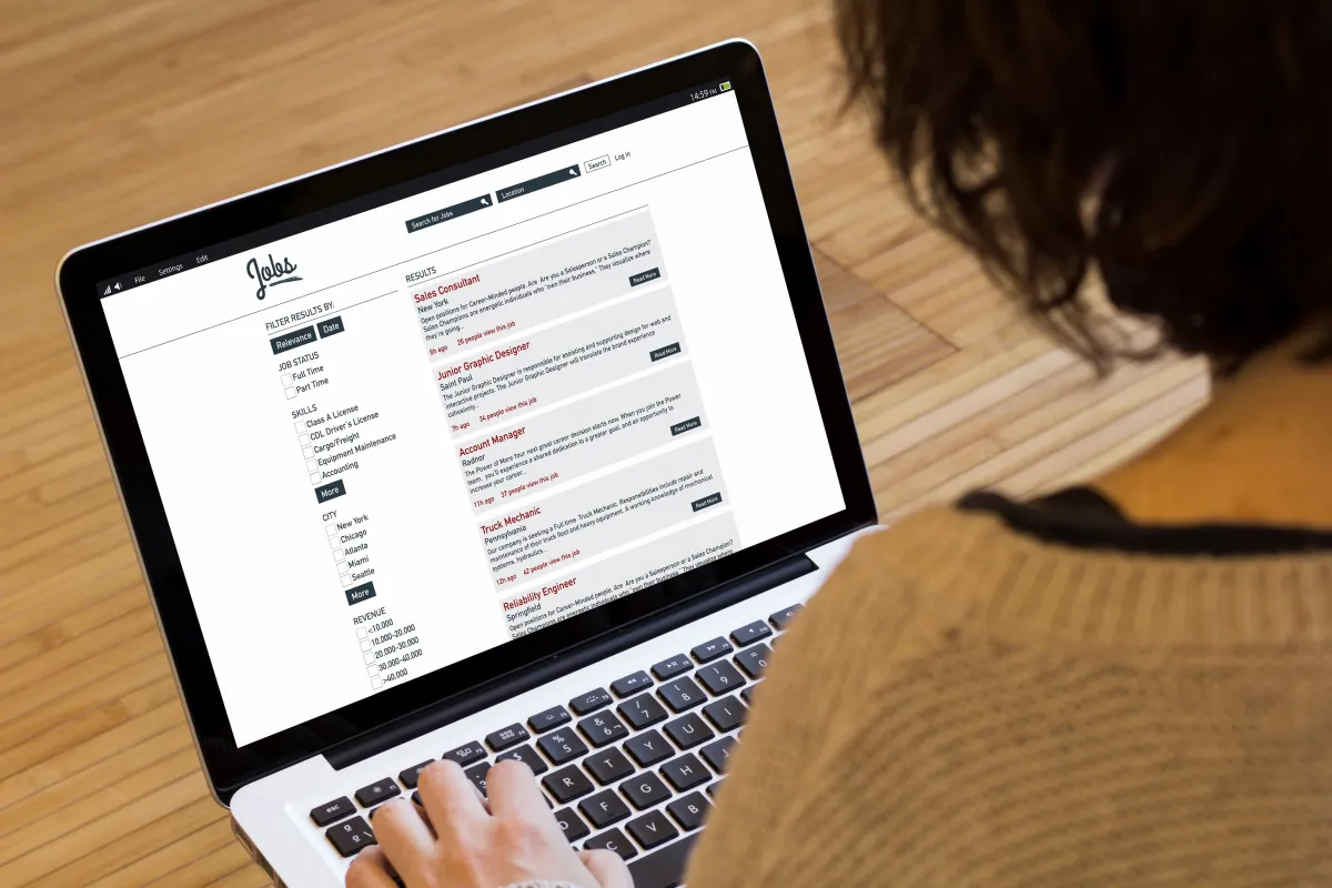 البحث قبل موعد مقابلة العمل