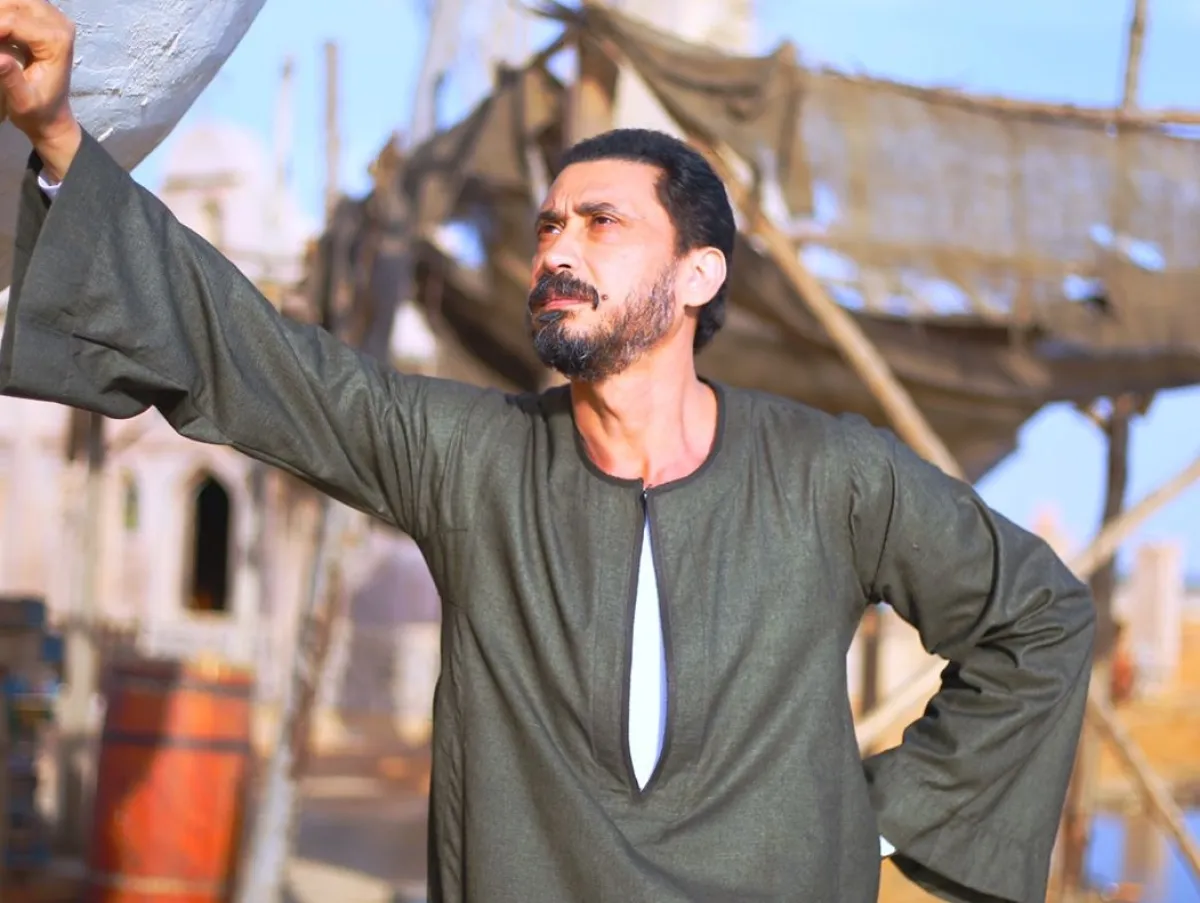 أحمد عيد في كواليس مسلسل "عملة نادرة" - صورة من صفحته على انستغرام