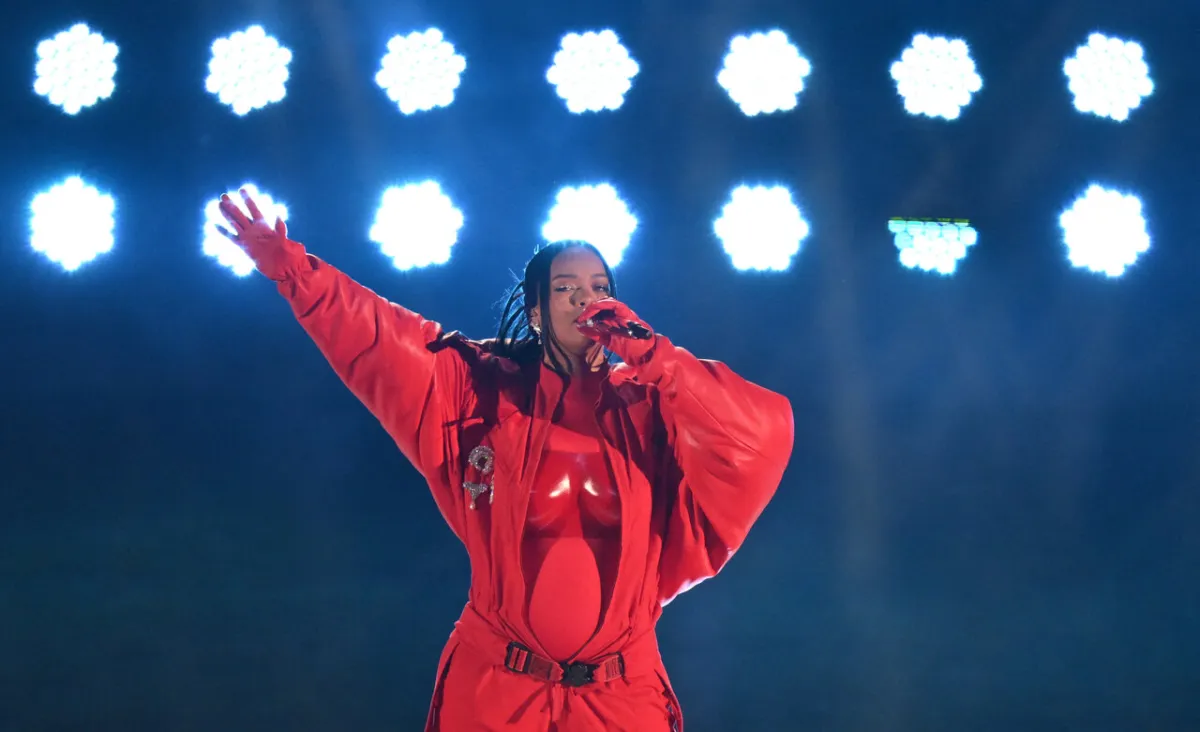 Rihanna performs during the halftime show of Super Bowl LVII between the Kansas City Chiefs and the Philadelphia Eagles at State Farm Stadium in Glendale, Arizona.  February 23, 2023 ANGELA WEISS / AFP