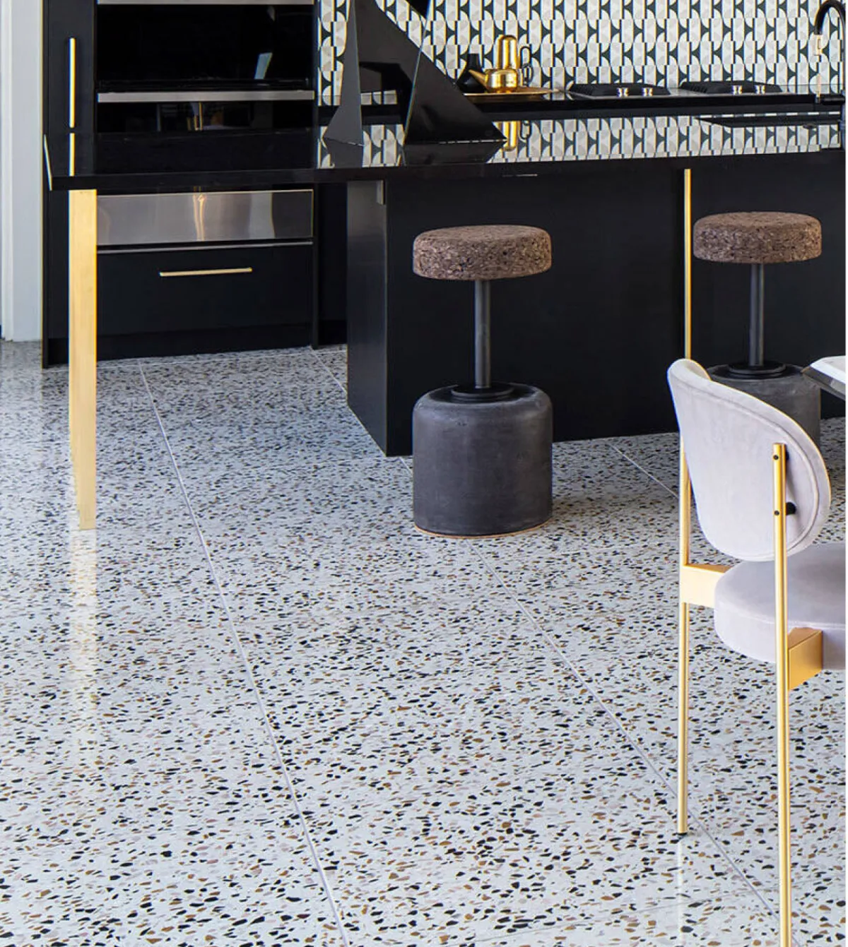 التيرازو على الأرضية