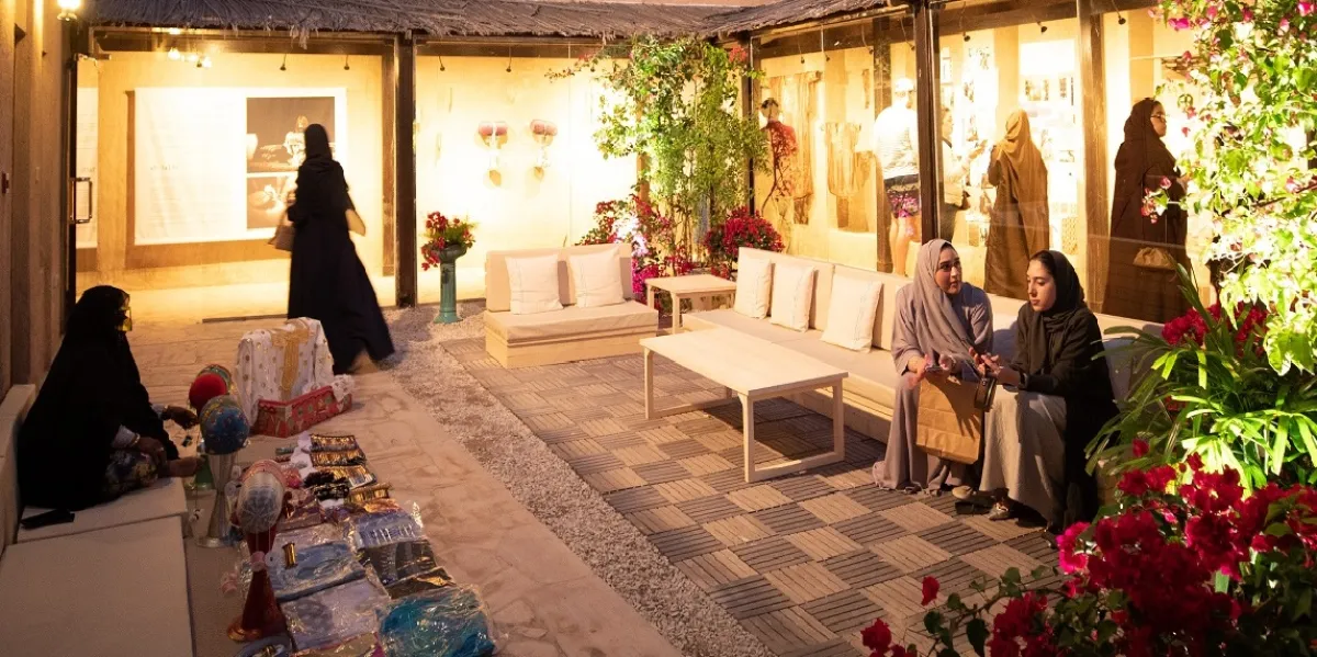 دبي للثقافة تحتفي بتسجيل "حرفة التلي" على قائمة اليونسكو. الصورة من مكتب دبي الإعلامي