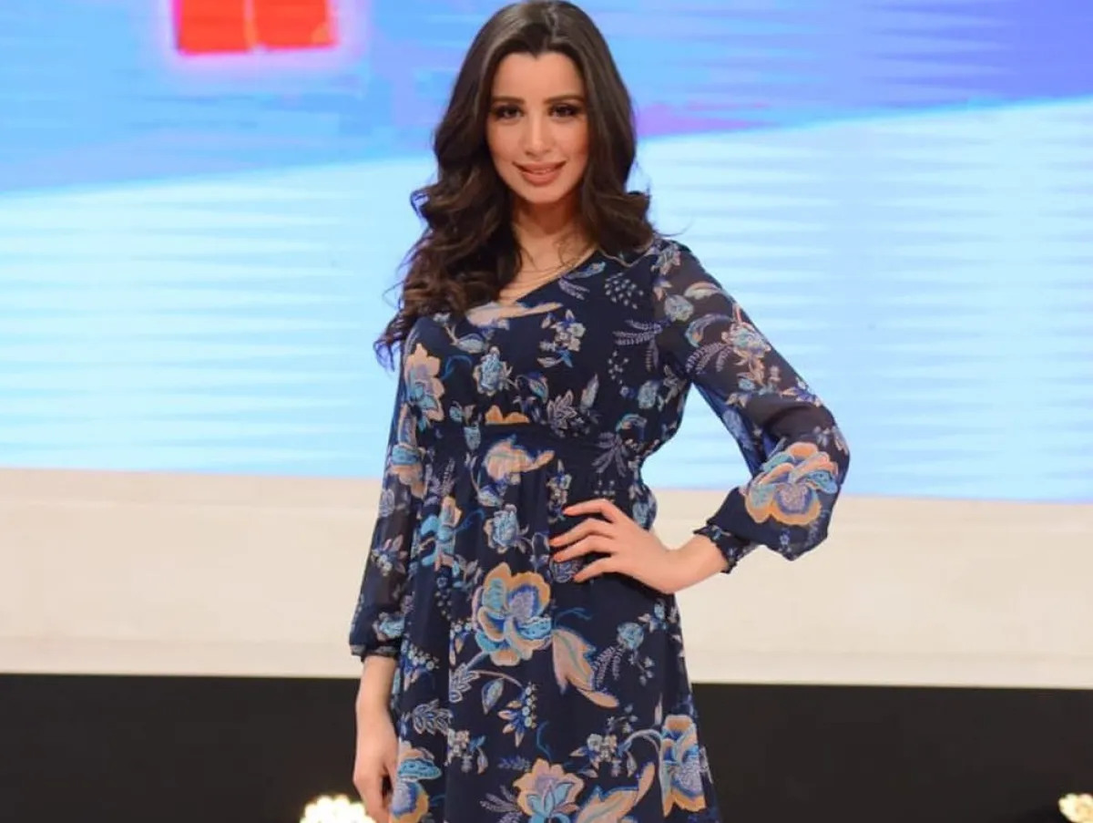 سارة التونسي - صورة من صفحتها الرسمية على انستغرام