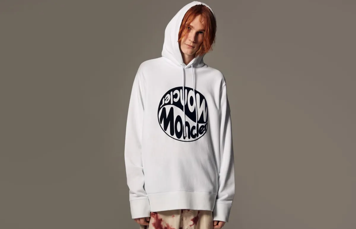 أفكار لارتداء الهودي للرجال من مونكلير Moncler