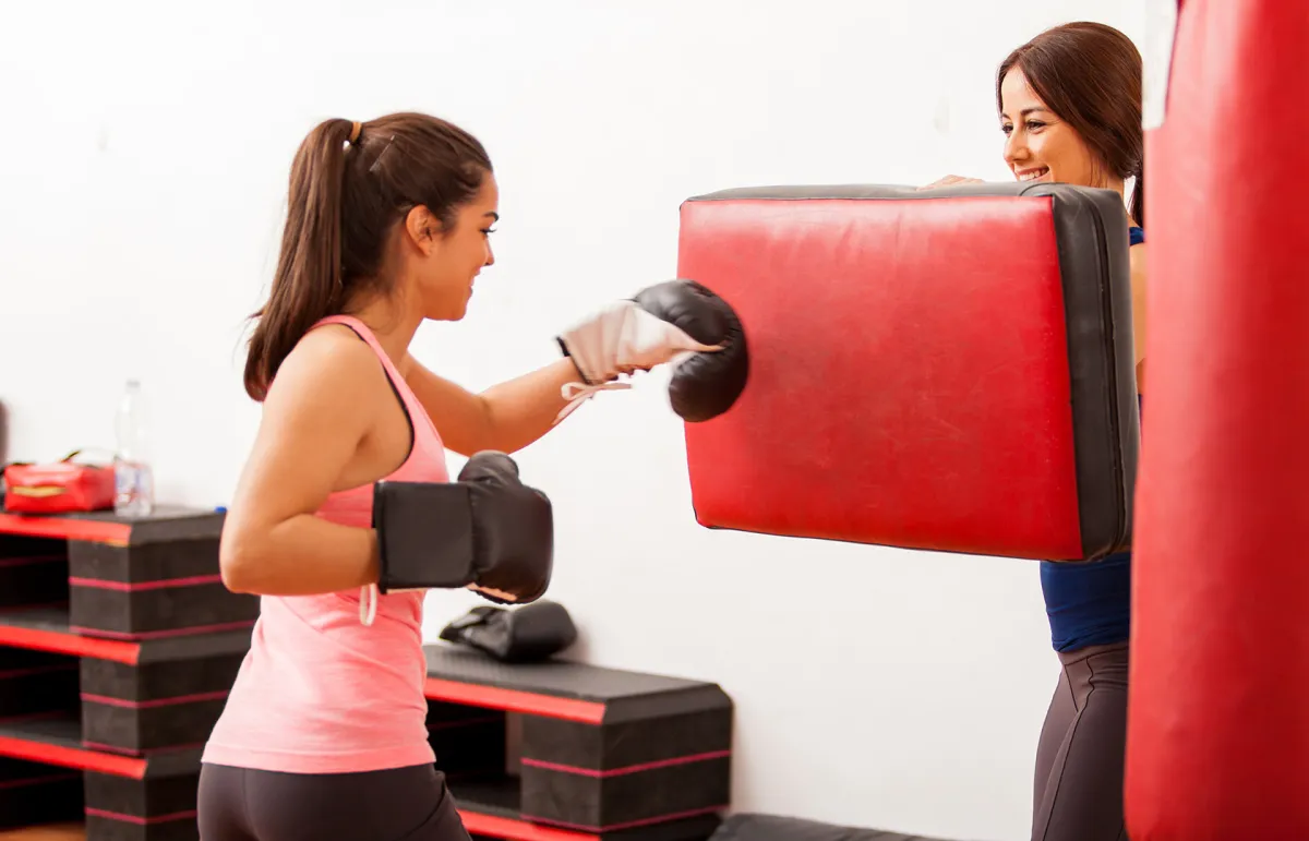 تمارين ليسا من بلانك بينك لا تفوتيها لجسم رشيق ومتناسق