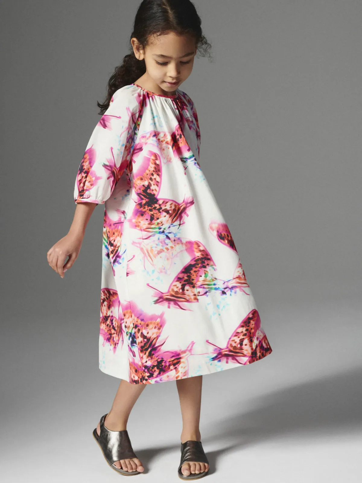 مجموعة موسمية محدودة الإصدار من كوس 