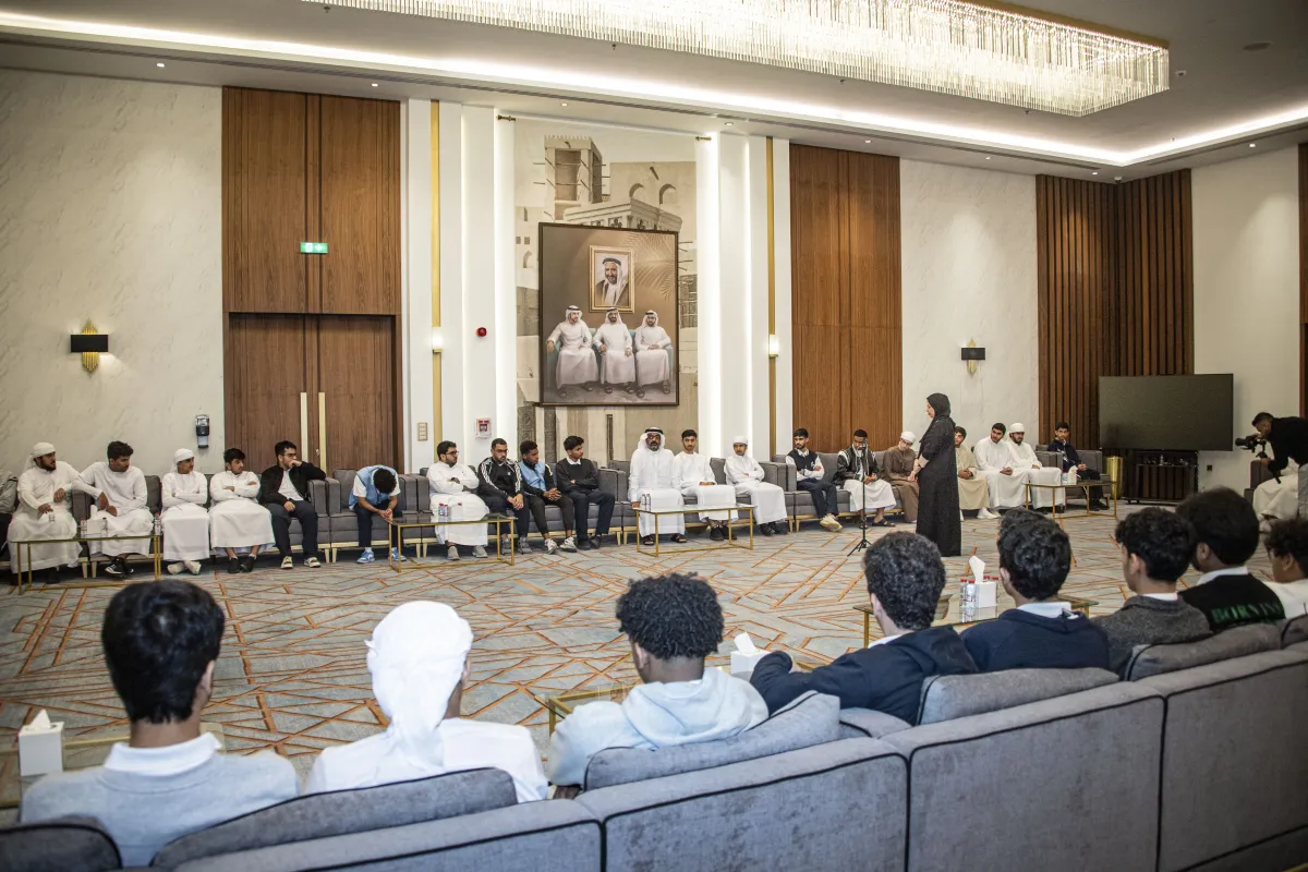 ضمن المشاركة في مبادرة " موروثنا "- الصورة من مركز حمدان بن محمد لإحياء التراث 