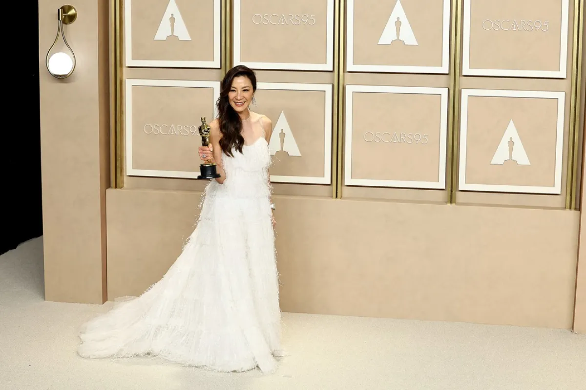 إطلالات لا تنسى من حفل جوائز أوسكار 2023