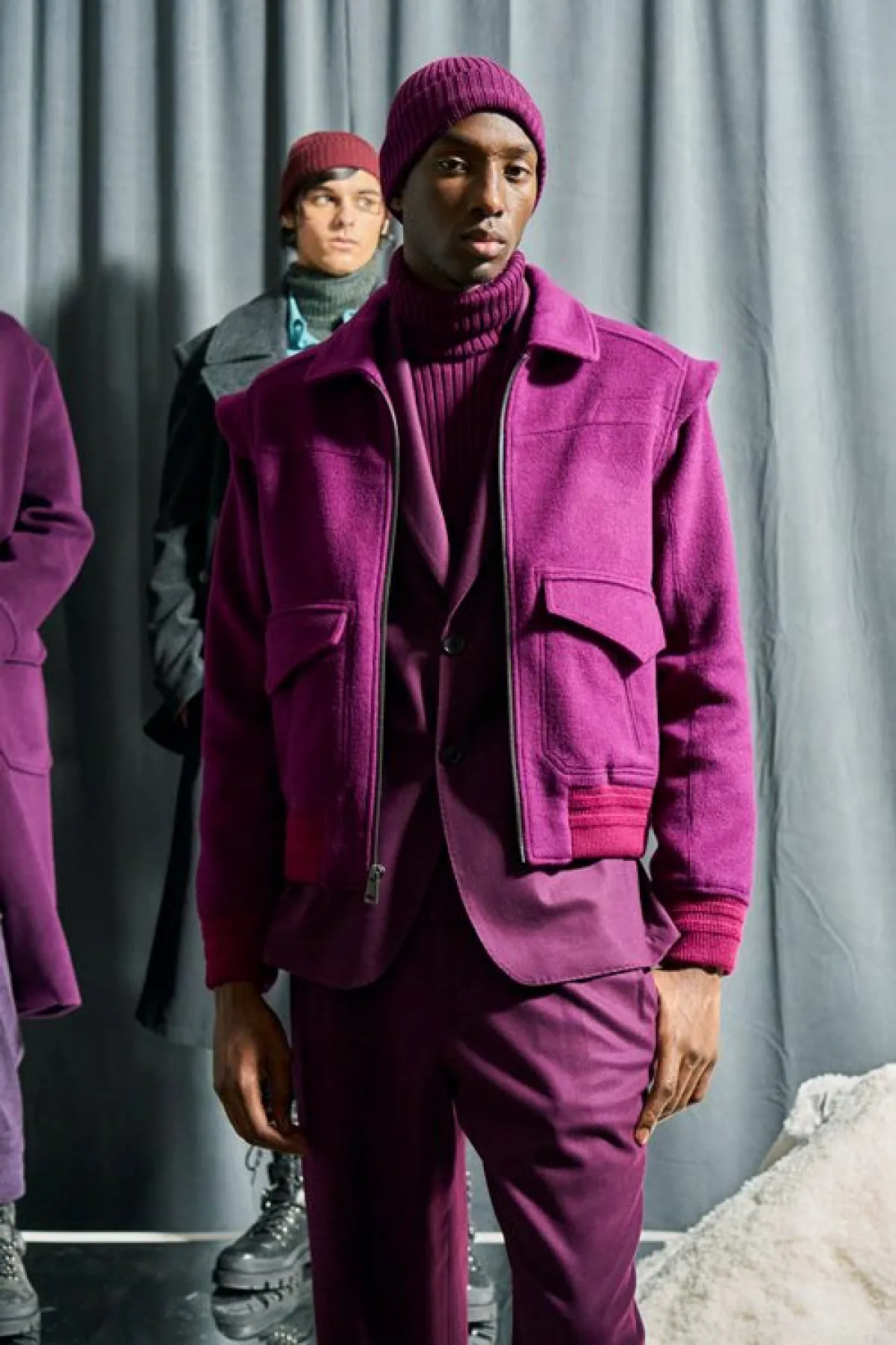 بليزر مخمل من تيدي فونانسون Teddy Vonranson