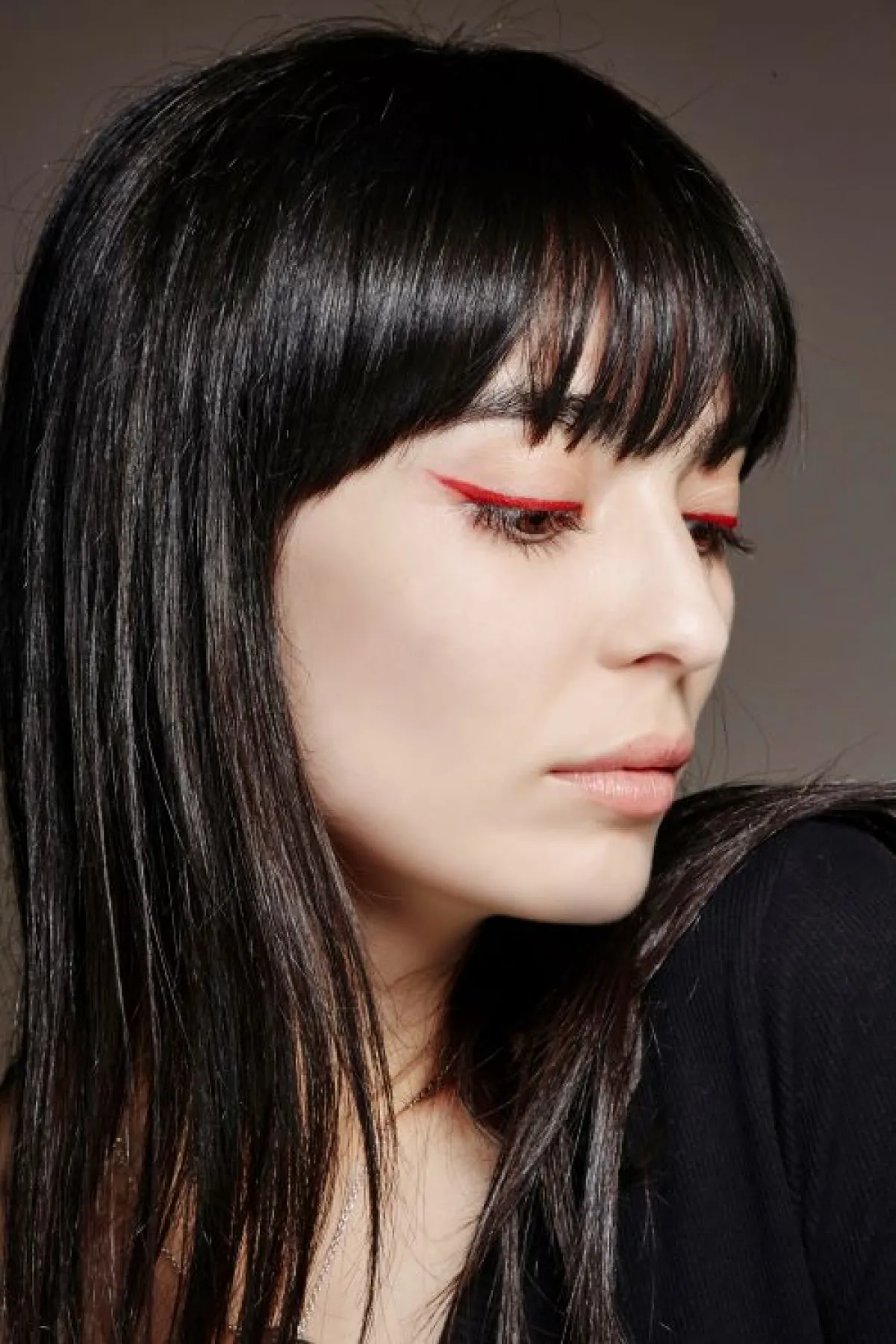 الأيلاينر الرفيع المسحوب 