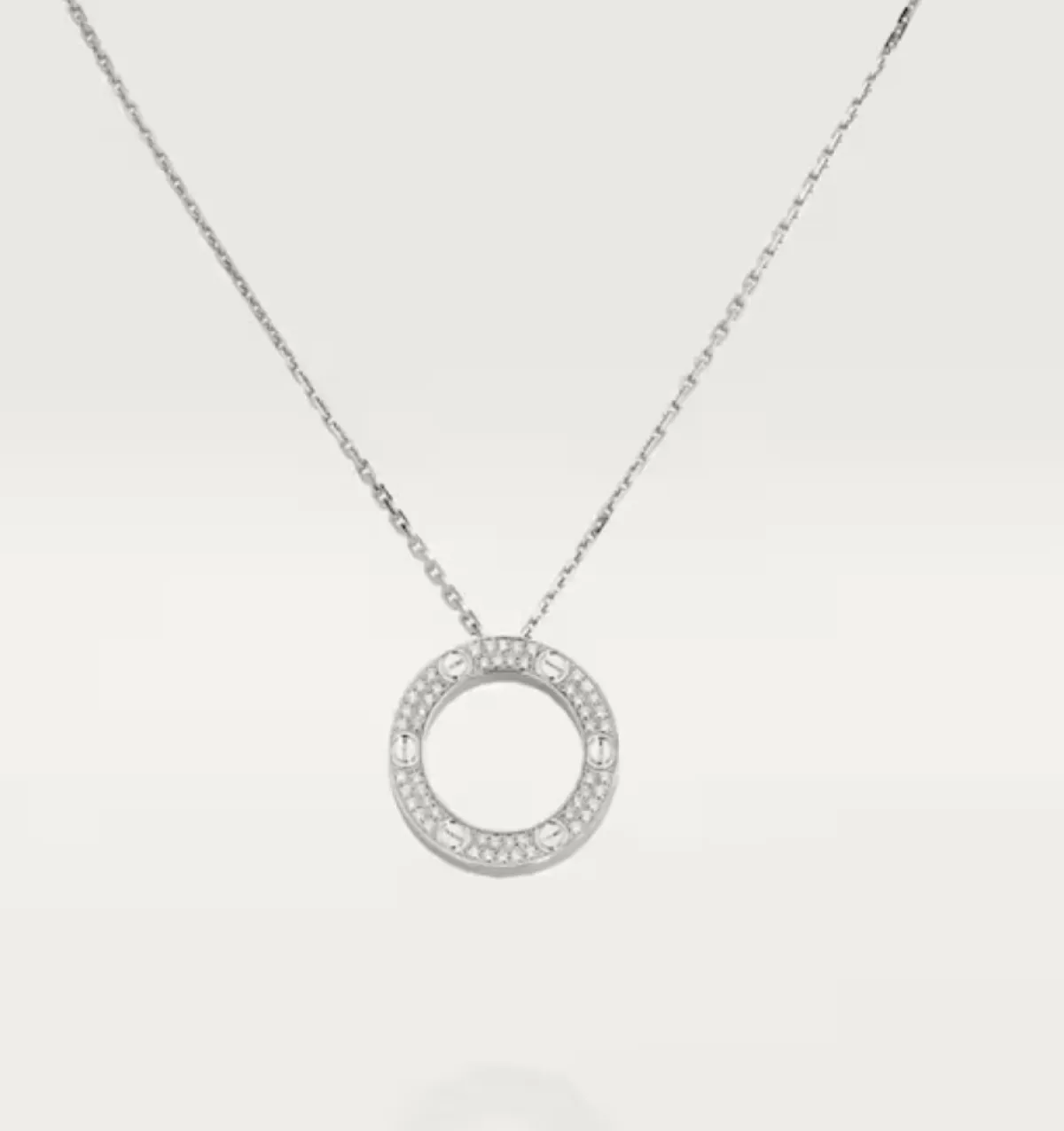 عقد من مجموعة LOVE لدار كارتييه Cartier