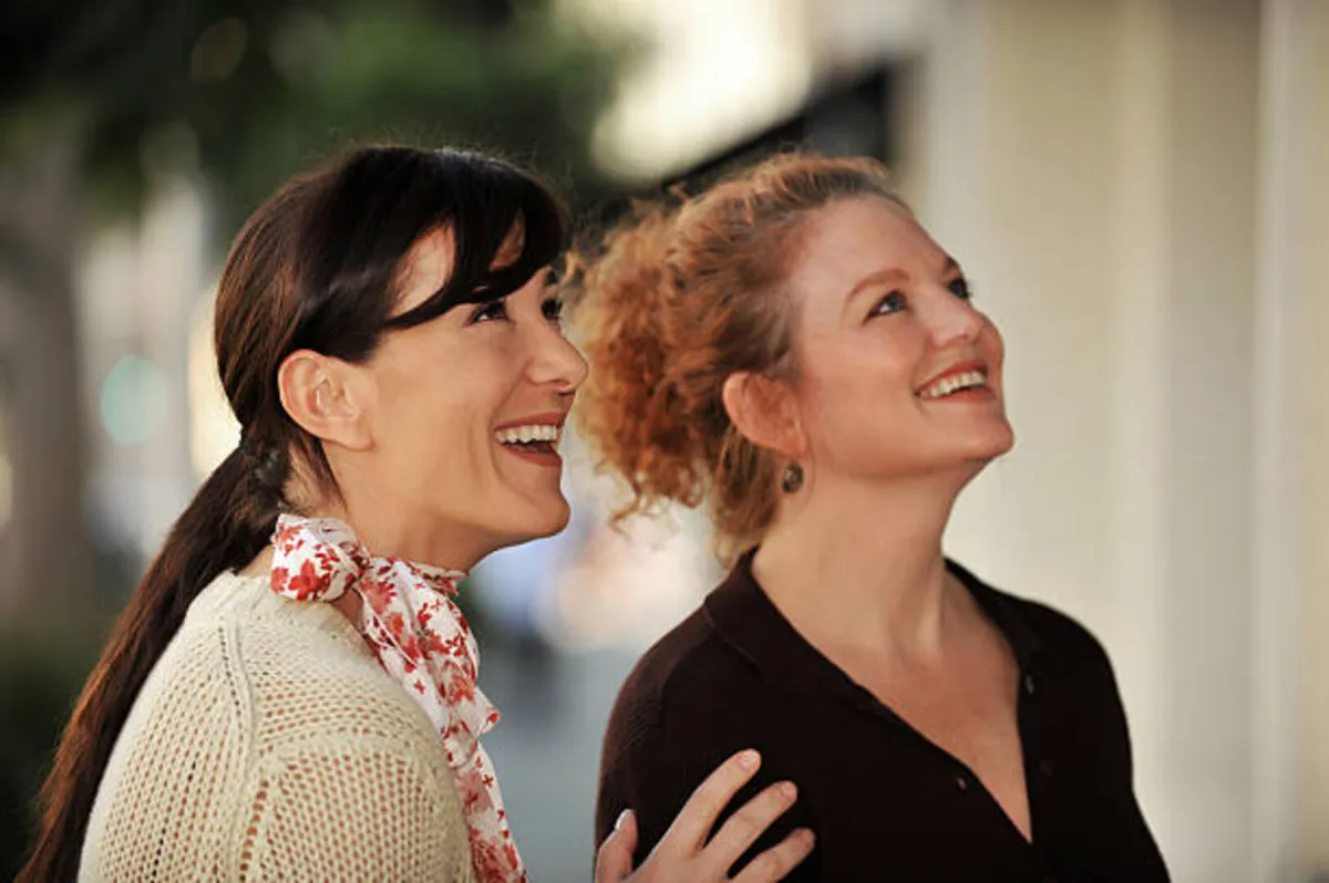 كيف اعبر عن مشاعري