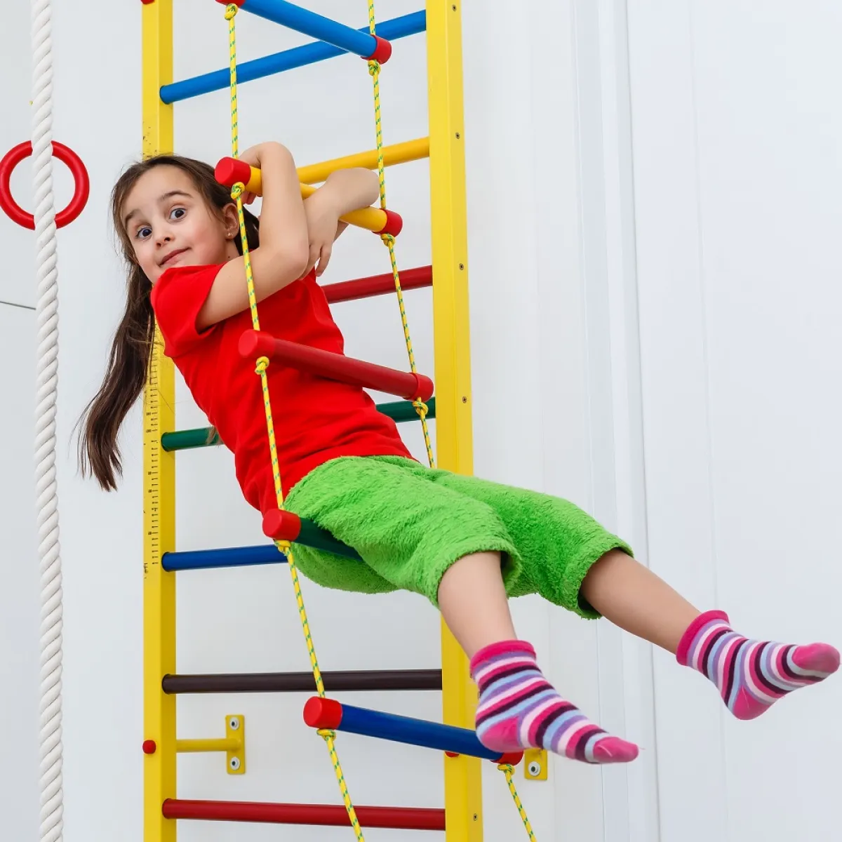 صورة لطفلة في السابعة